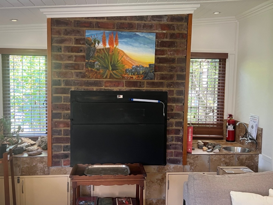 2 Bedroom Property for Sale in Harkerville A H Western Cape